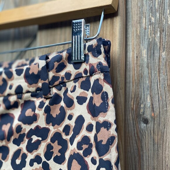 H&M Leopard Print Slacks Size 8 - Picture 6 of 11